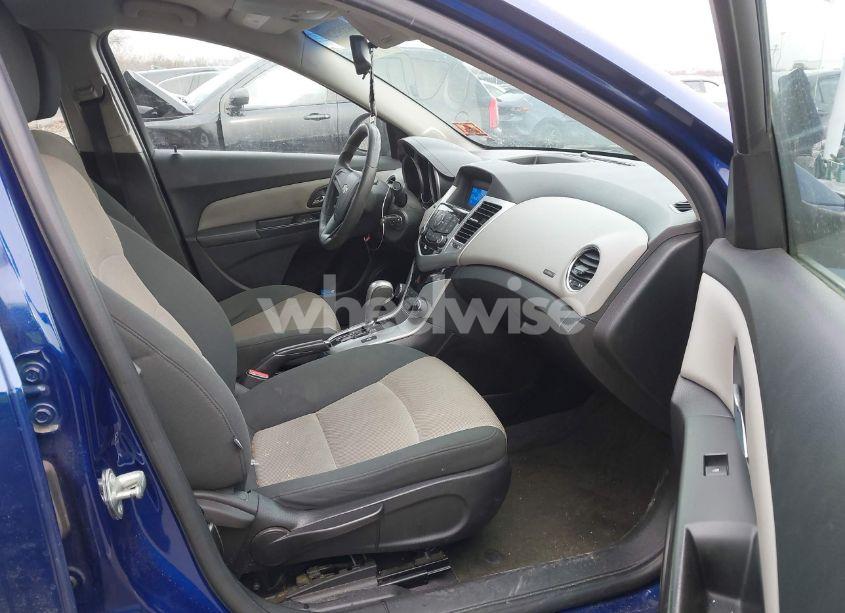 Photo 5 of 2012 Chevrolet Cruze LS (VIN 1G1PC5SH5C7194552)