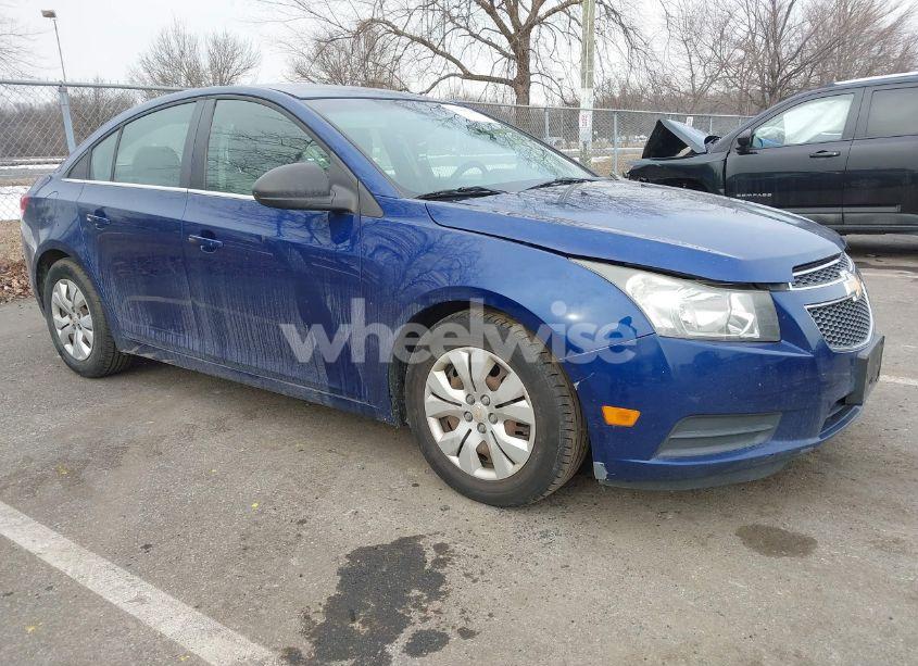Photo 6 of 2012 Chevrolet Cruze LS (VIN 1G1PC5SH5C7194552)