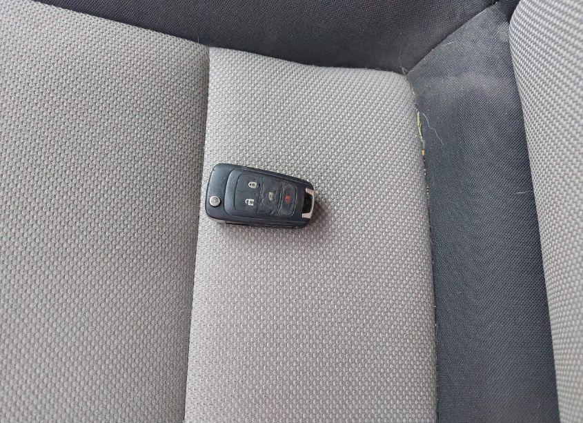 Photo 11 of 2012 Chevrolet Cruze LS (VIN 1G1PC5SH5C7258931)