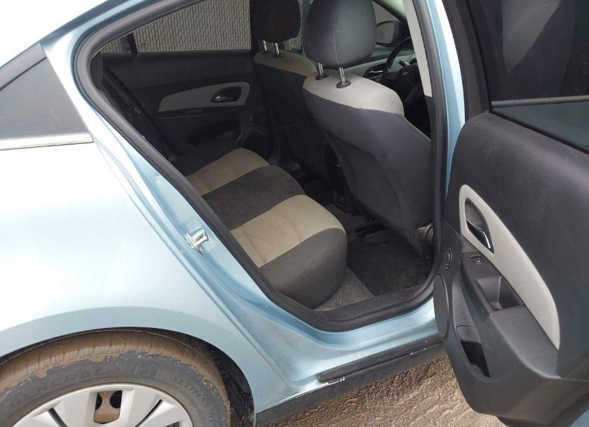 Photo 8 of 2012 Chevrolet Cruze LS (VIN 1G1PC5SH5C7258931)