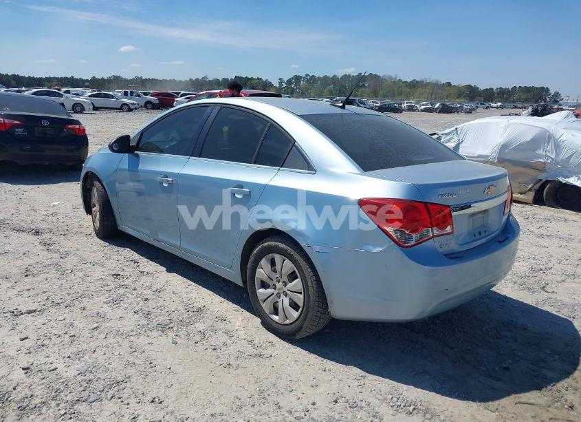 Photo 3 of 2012 Chevrolet Cruze LS (VIN 1G1PC5SH5C7286373)
