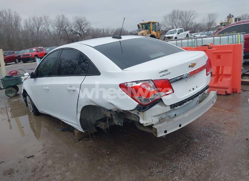 Photo 3 of 2016 Chevrolet Cruze LIMITED LS AUTO (VIN 1G1PC5SH5G7138889)
