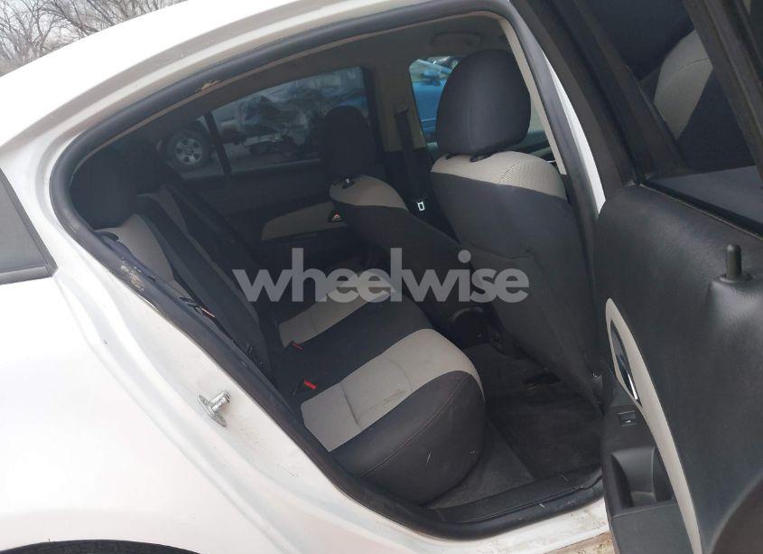 Photo 8 of 2016 Chevrolet Cruze LIMITED LS AUTO (VIN 1G1PC5SH5G7138889)