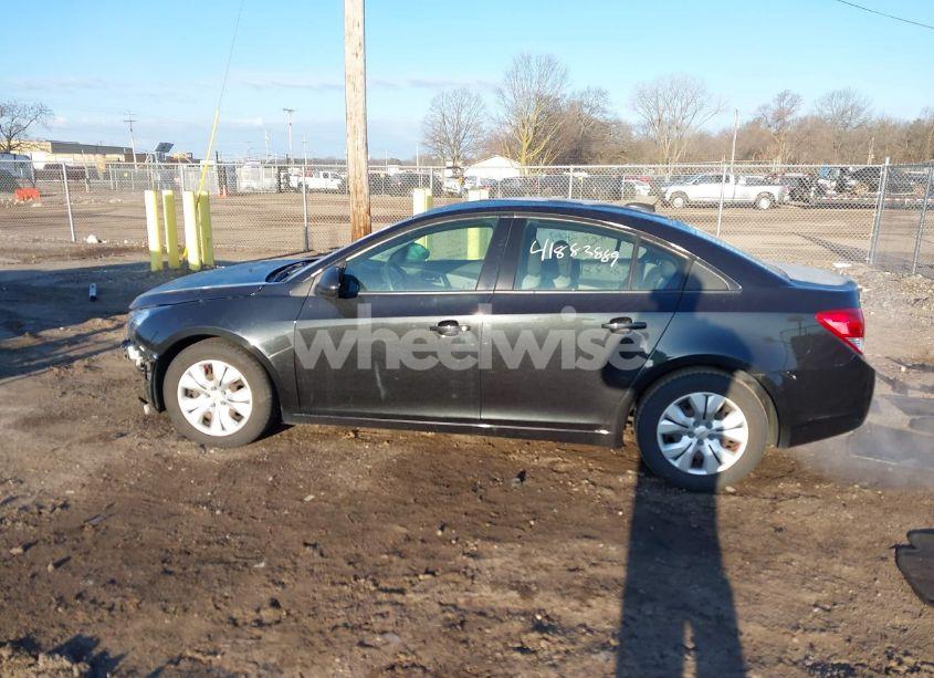 Photo 15 of 2016 Chevrolet Cruze LIMITED LS AUTO (VIN 1G1PC5SH5G7181676)