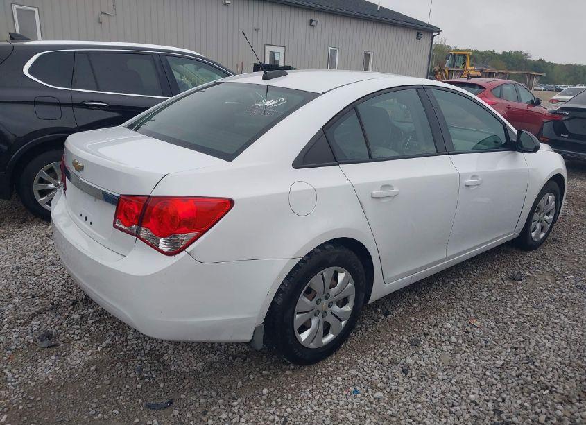 Photo 4 of 2016 Chevrolet Cruze LIMITED LS AUTO (VIN 1G1PC5SH5G7220993)