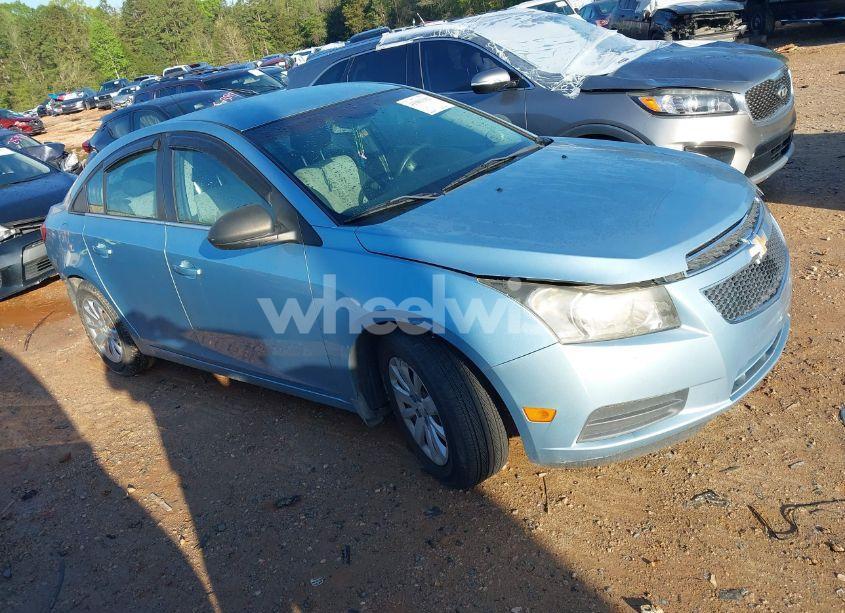 2011 Chevrolet Cruze LS (VIN 1G1PC5SH6B7267488) main photo
