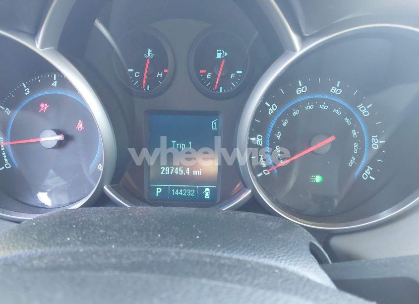 Photo 7 of 2011 Chevrolet Cruze LS (VIN 1G1PC5SH6B7267488)