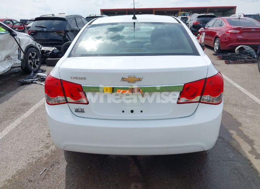 Photo 16 of 2011 Chevrolet Cruze LS (VIN 1G1PC5SH6B7274134)