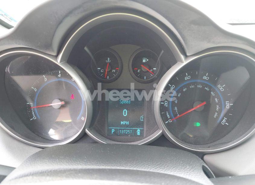 Photo 7 of 2011 Chevrolet Cruze LS (VIN 1G1PC5SH6B7274134)