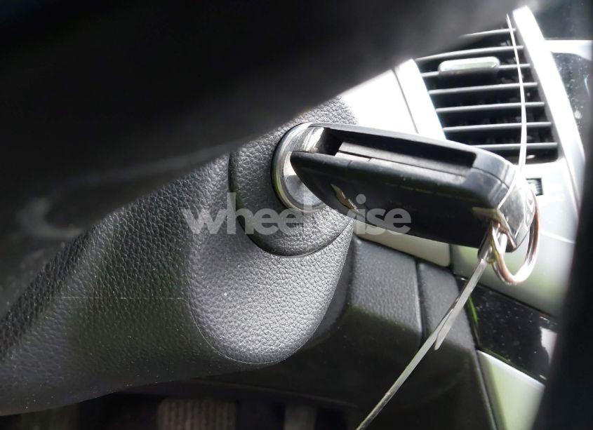 Photo 11 of 2012 Chevrolet Cruze LS (VIN 1G1PC5SH6C7101909)