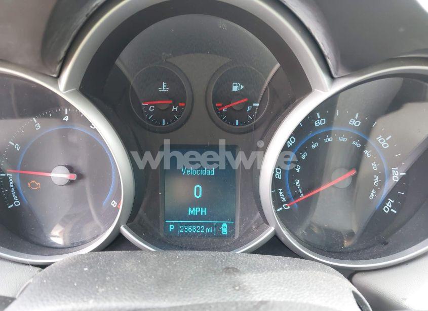 Photo 7 of 2012 Chevrolet Cruze LS (VIN 1G1PC5SH6C7176156)