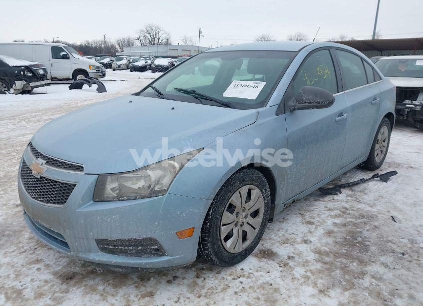 Photo 2 of 2012 Chevrolet Cruze LS (VIN 1G1PC5SH6C7189389)