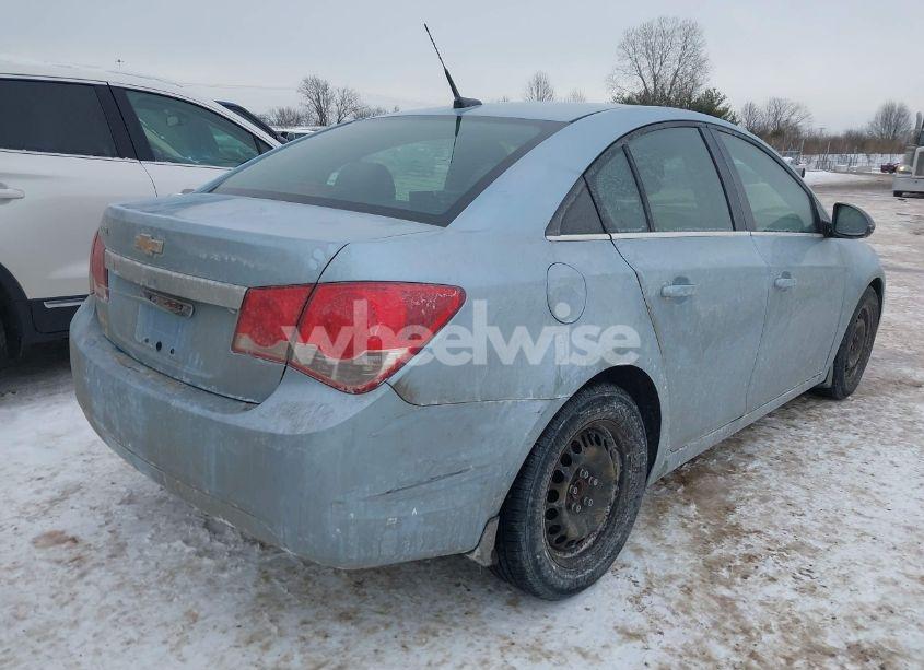 Photo 4 of 2012 Chevrolet Cruze LS (VIN 1G1PC5SH6C7189389)