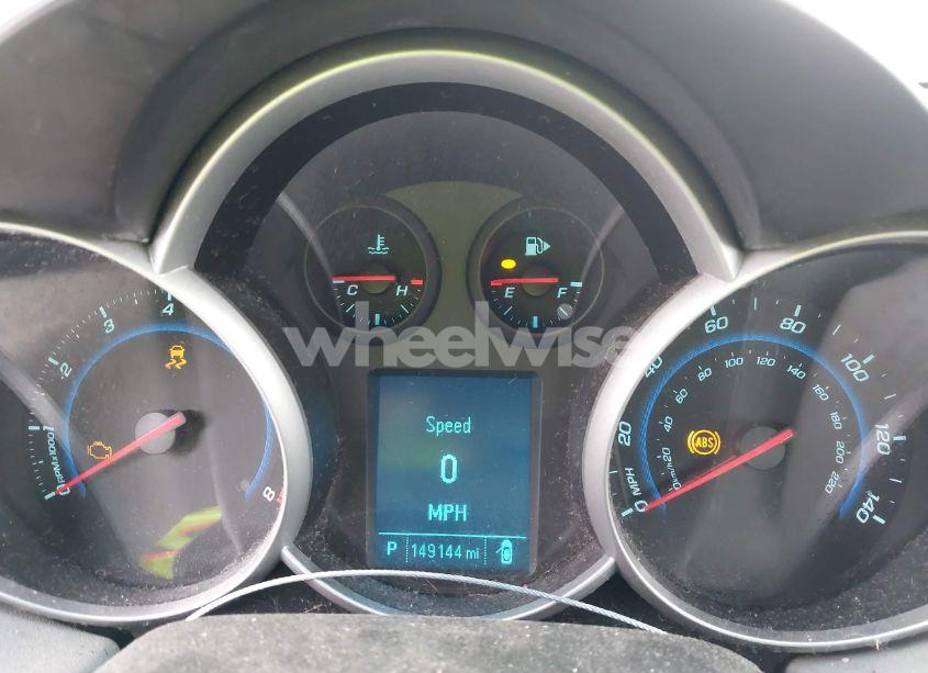 Photo 7 of 2012 Chevrolet Cruze LS (VIN 1G1PC5SH6C7189389)