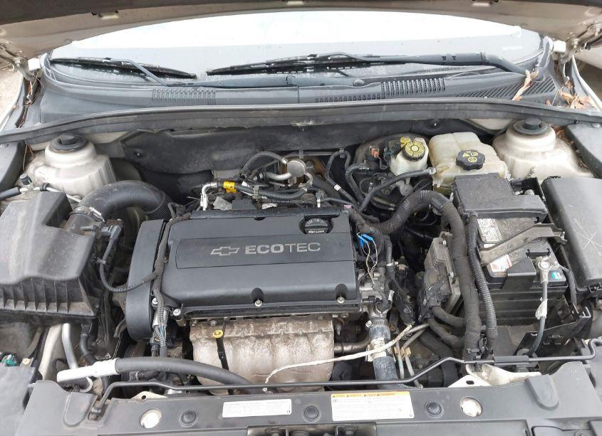 Photo 10 of 2012 Chevrolet Cruze LS (VIN 1G1PC5SH6C7194141)