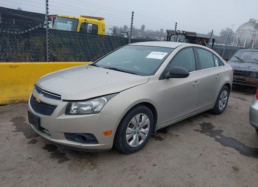 Photo 2 of 2012 Chevrolet Cruze LS (VIN 1G1PC5SH6C7194141)