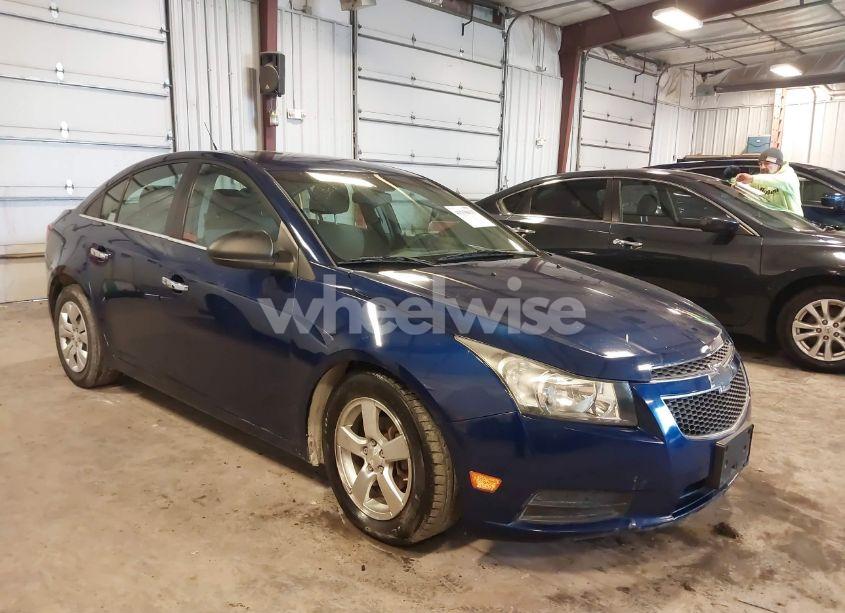 2012 Chevrolet Cruze LS (VIN 1G1PC5SH6C7195418) main photo
