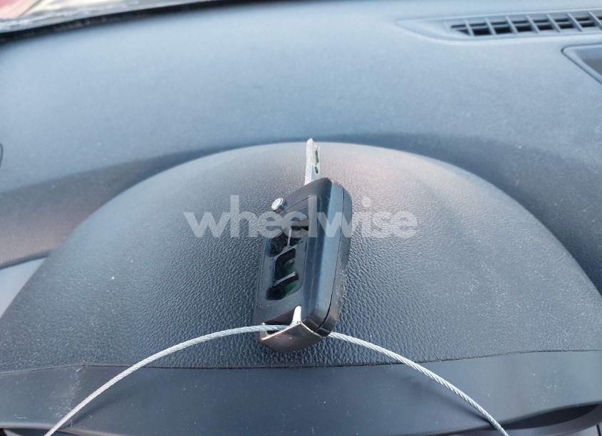 Photo 11 of 2012 Chevrolet Cruze LS (VIN 1G1PC5SH6C7195418)