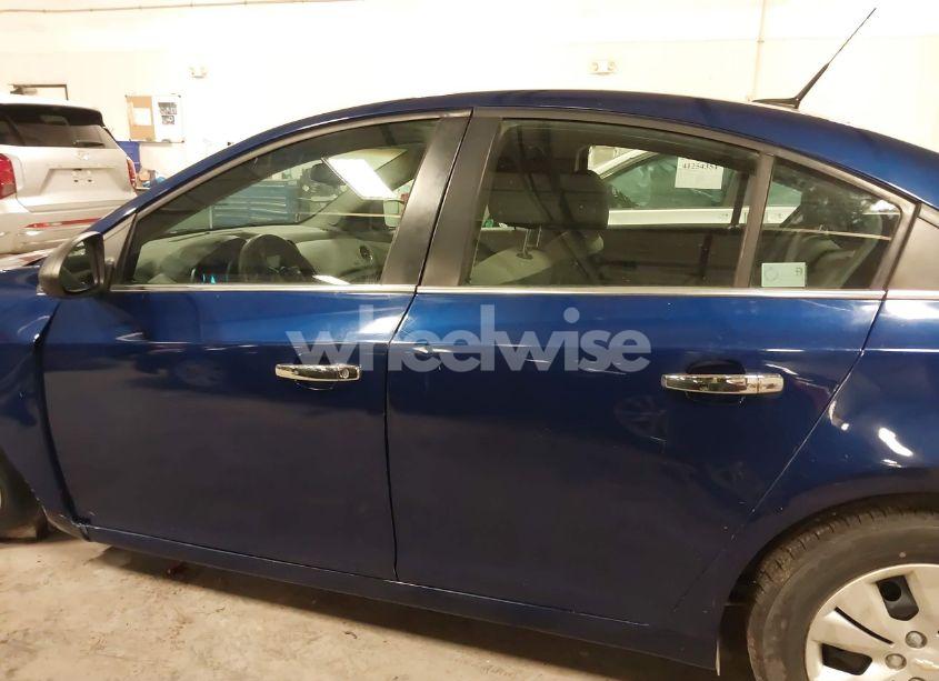 Photo 14 of 2012 Chevrolet Cruze LS (VIN 1G1PC5SH6C7195418)
