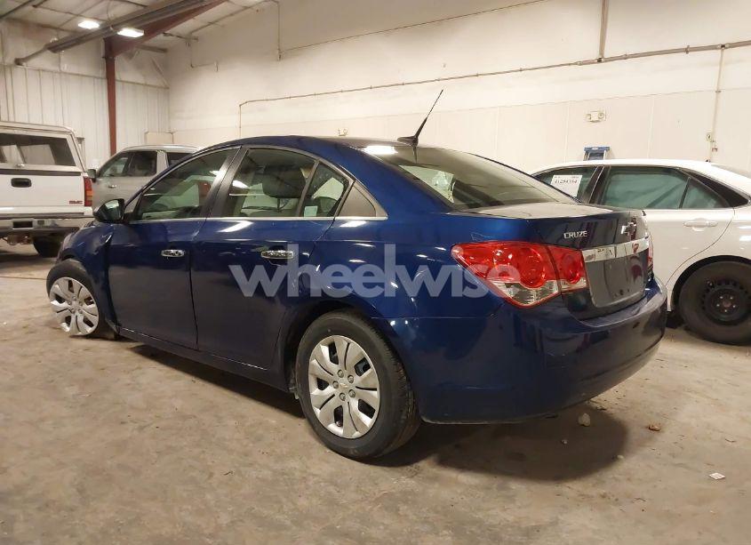 Photo 3 of 2012 Chevrolet Cruze LS (VIN 1G1PC5SH6C7195418)