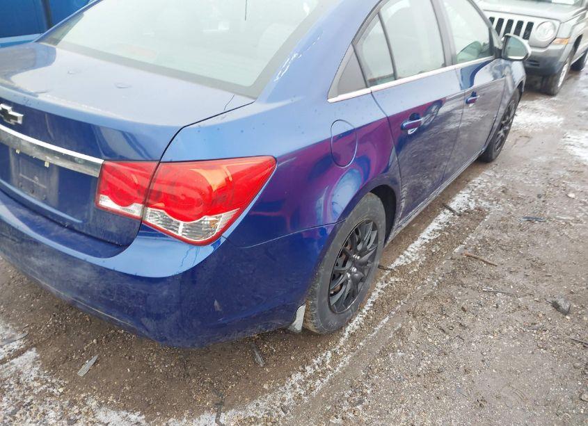 Photo 4 of 2012 Chevrolet Cruze LS (VIN 1G1PC5SH6C7222486)