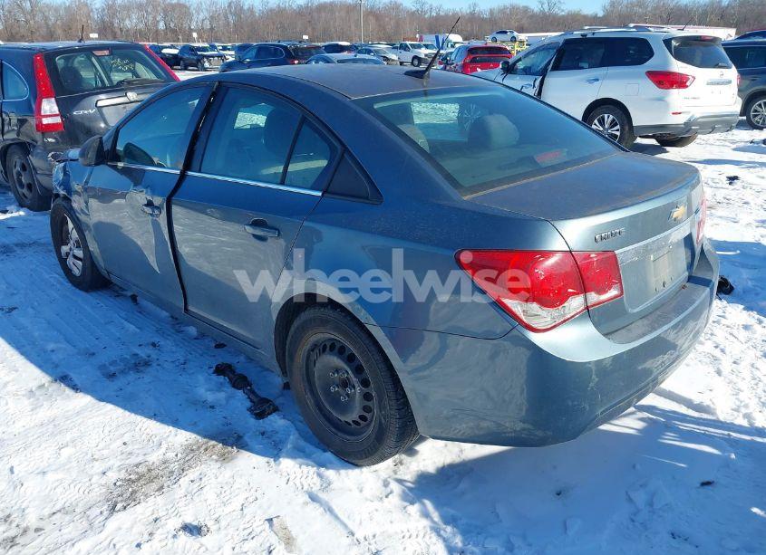 Photo 3 of 2012 Chevrolet Cruze LS (VIN 1G1PC5SH6C7238865)
