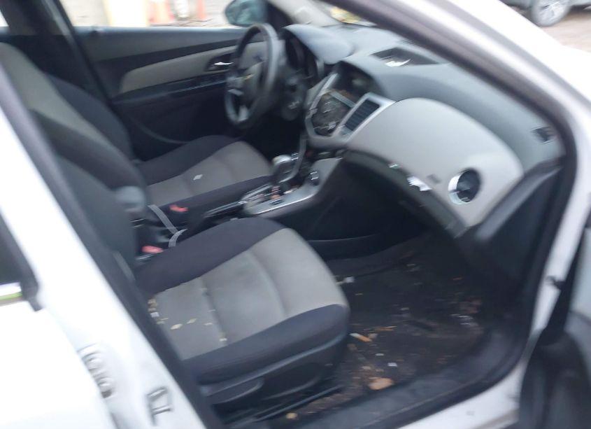 Photo 5 of 2012 Chevrolet Cruze LS (VIN 1G1PC5SH6C7254404)