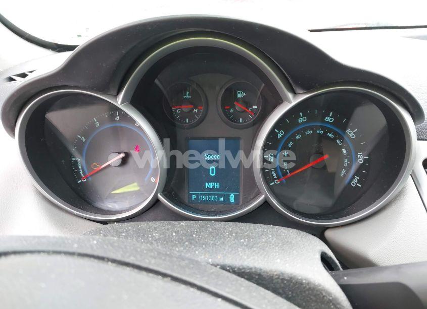 Photo 7 of 2012 Chevrolet Cruze LS (VIN 1G1PC5SH6C7258341)