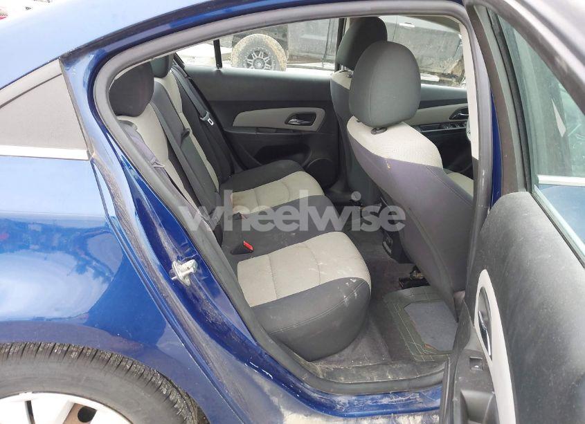 Photo 8 of 2012 Chevrolet Cruze LS (VIN 1G1PC5SH6C7258341)