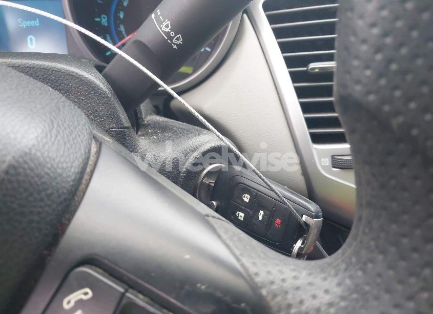 Photo 11 of 2012 Chevrolet Cruze LS (VIN 1G1PC5SH6C7275172)