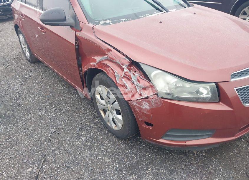Photo 6 of 2012 Chevrolet Cruze LS (VIN 1G1PC5SH6C7275172)