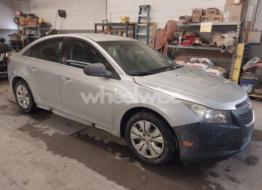 2012 Chevrolet Cruze LS (VIN 1G1PC5SH6C7284664) main photo