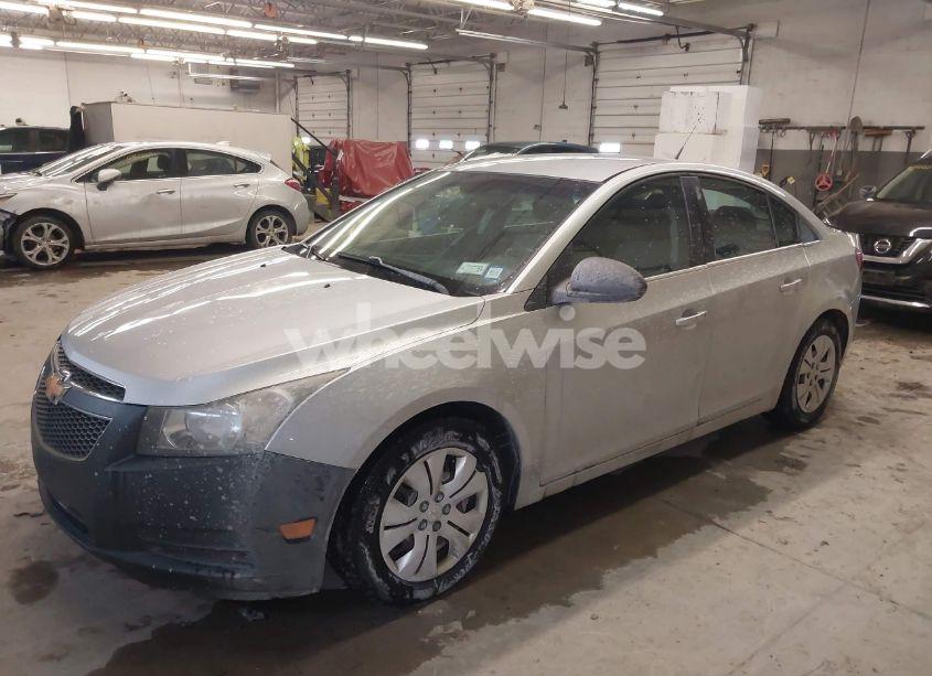 Photo 2 of 2012 Chevrolet Cruze LS (VIN 1G1PC5SH6C7284664)