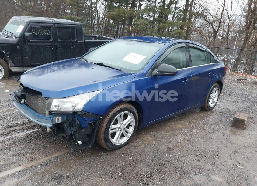 Photo 2 of 2012 Chevrolet Cruze LS (VIN 1G1PC5SH6C7295938)