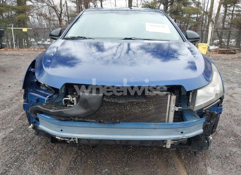 Photo 6 of 2012 Chevrolet Cruze LS (VIN 1G1PC5SH6C7295938)