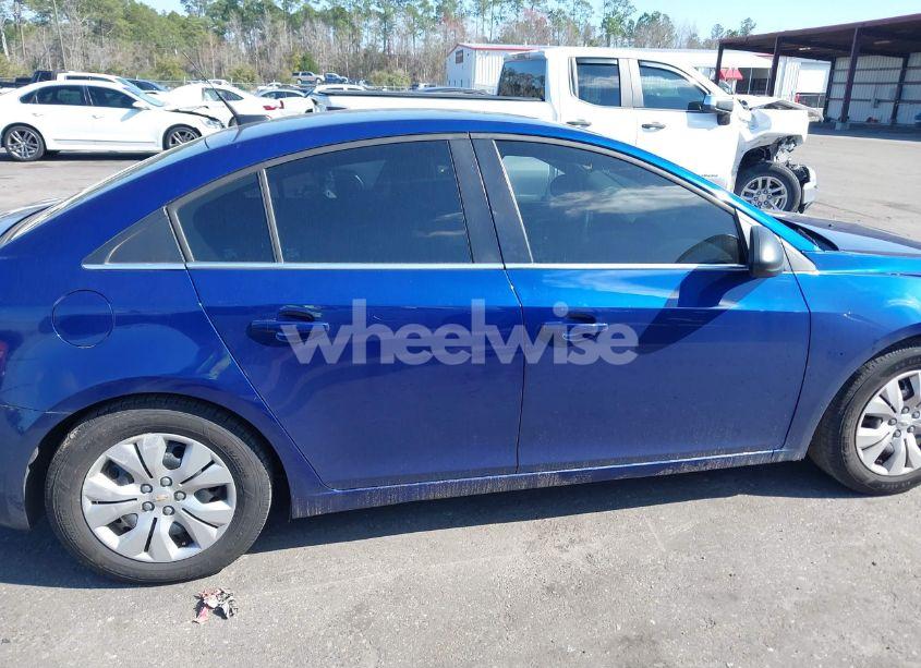 Photo 13 of 2012 Chevrolet Cruze LS (VIN 1G1PC5SH6C7343373)