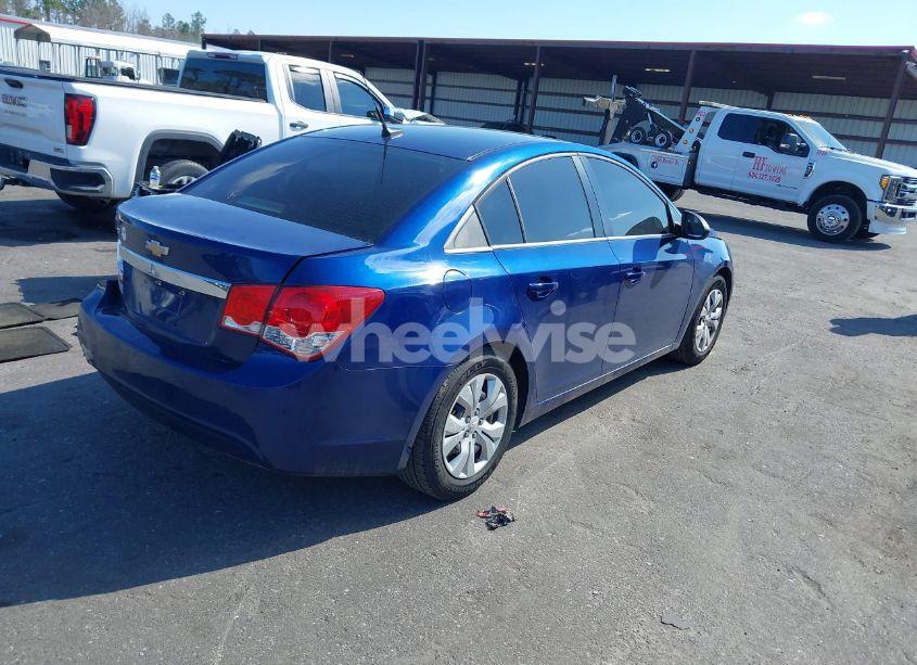 Photo 4 of 2012 Chevrolet Cruze LS (VIN 1G1PC5SH6C7343373)
