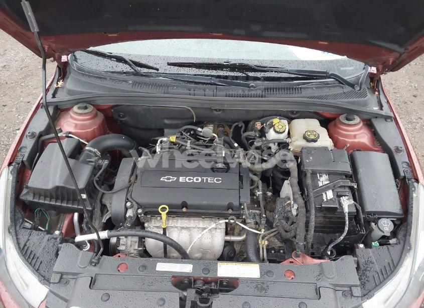 Photo 10 of 2012 Chevrolet Cruze LS (VIN 1G1PC5SH6C7377510)