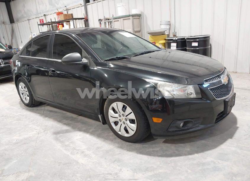 2012 Chevrolet Cruze LS (VIN 1G1PC5SH6C7391777) main photo
