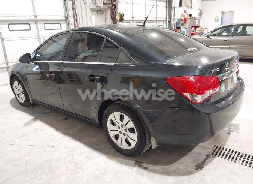 Photo 3 of 2012 Chevrolet Cruze LS (VIN 1G1PC5SH6C7391777)