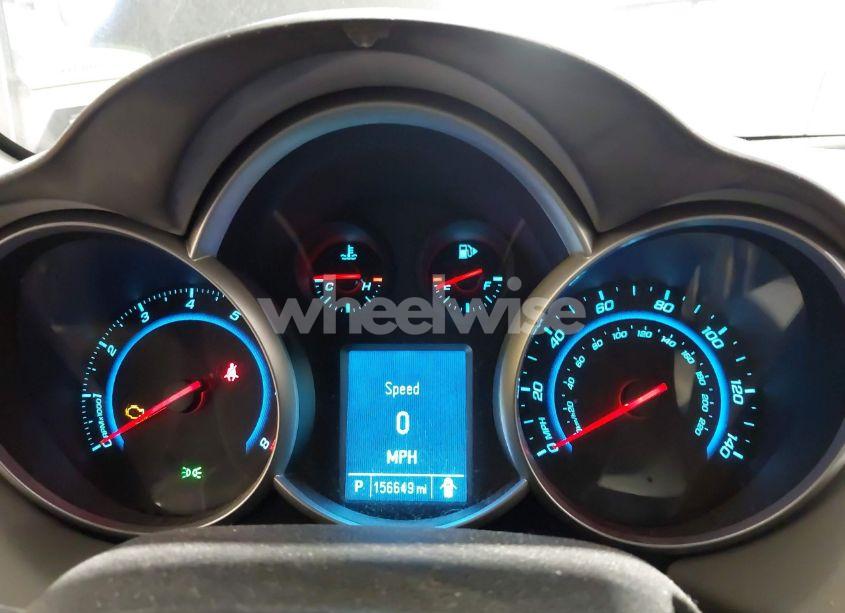Photo 7 of 2012 Chevrolet Cruze LS (VIN 1G1PC5SH6C7391777)