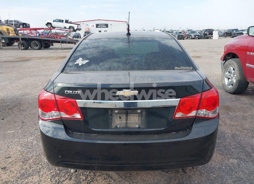 Photo 16 of 2012 Chevrolet Cruze LS (VIN 1G1PC5SH6C7399295)