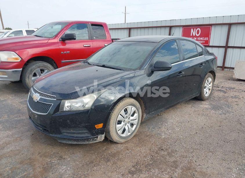 Photo 2 of 2012 Chevrolet Cruze LS (VIN 1G1PC5SH6C7399295)