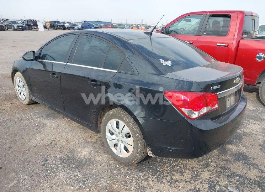 Photo 3 of 2012 Chevrolet Cruze LS (VIN 1G1PC5SH6C7399295)