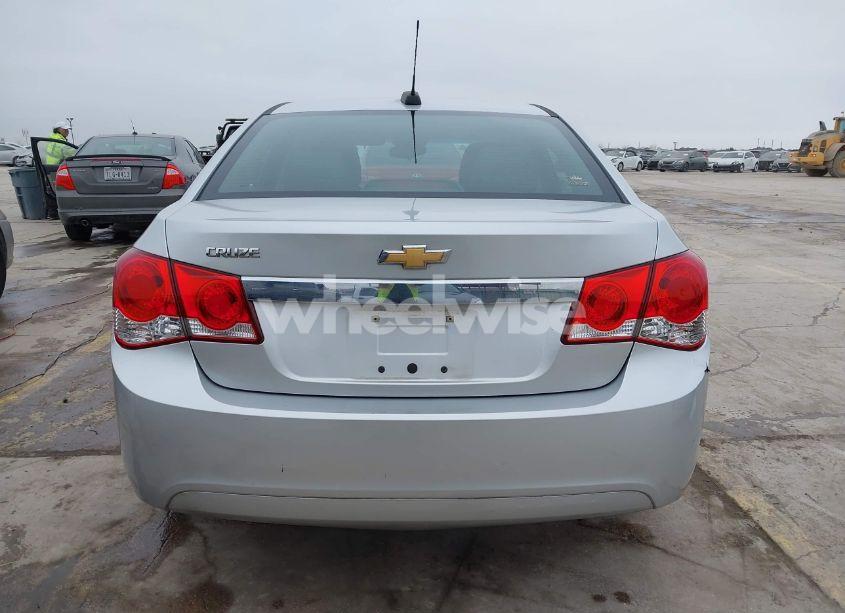 Photo 17 of 2016 Chevrolet Cruze LIMITED LS AUTO (VIN 1G1PC5SH6G7180374)
