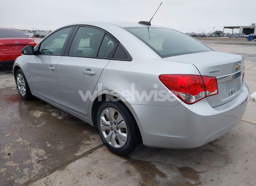 Photo 3 of 2016 Chevrolet Cruze LIMITED LS AUTO (VIN 1G1PC5SH6G7180374)
