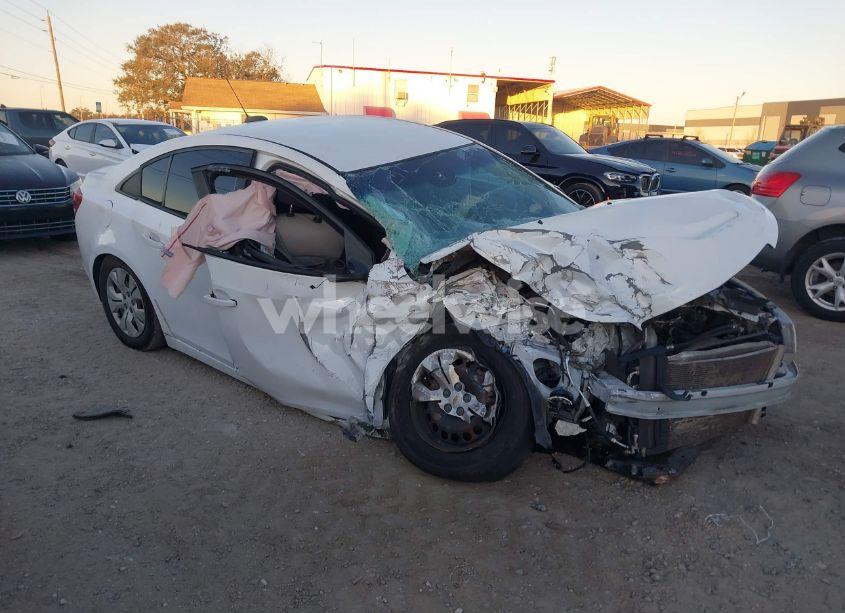 2016 Chevrolet Cruze LIMITED LS AUTO (VIN 1G1PC5SH6G7188314) main photo