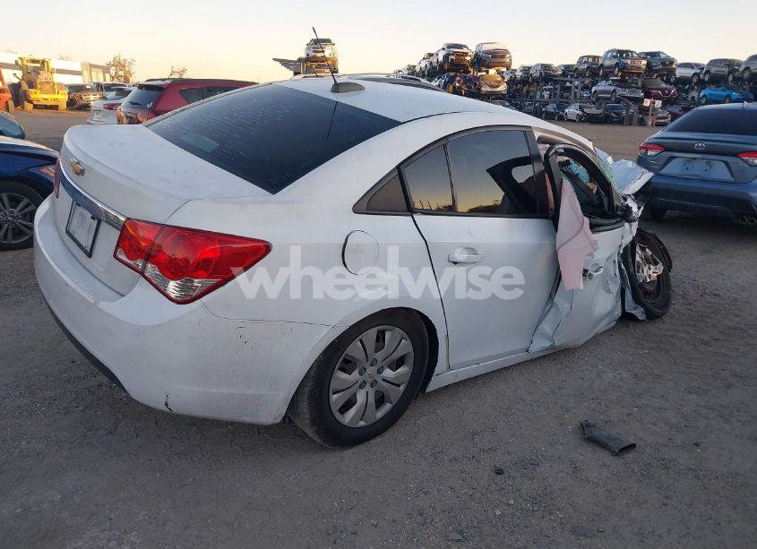 Photo 4 of 2016 Chevrolet Cruze LIMITED LS AUTO (VIN 1G1PC5SH6G7188314)