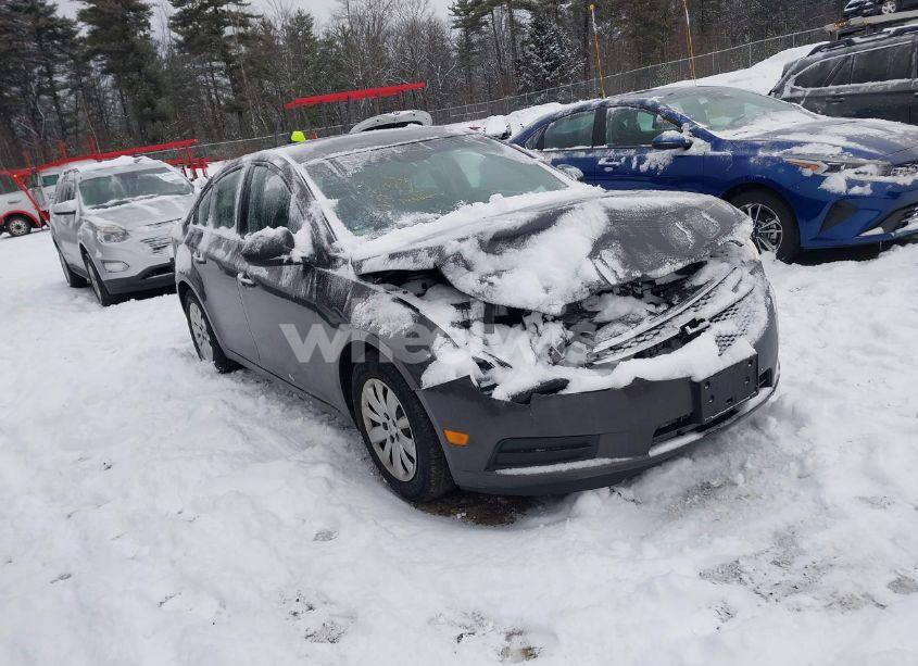 2011 Chevrolet Cruze LS (VIN 1G1PC5SH7B7198794) main photo