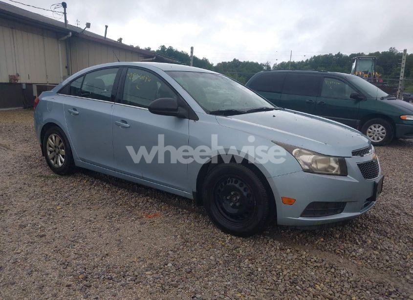 2011 Chevrolet Cruze LS (VIN 1G1PC5SH7B7202522) main photo